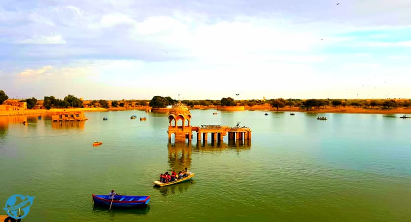 Adventure Sports in Jaisalmer, Boating in Gadisar lake